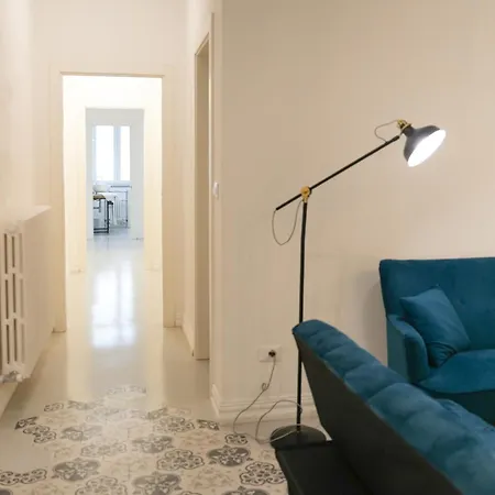 Diamond - 200mq In Centro Citta Con Terrazza Privata Лечче